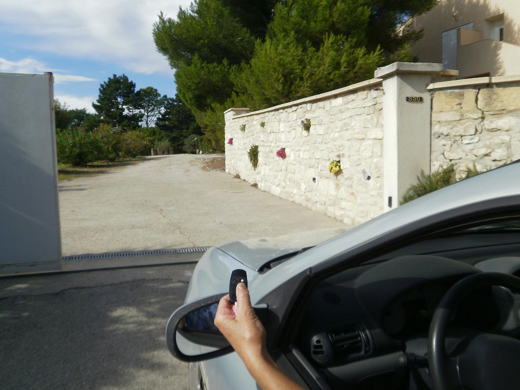 Chambre Du Raisin Puyricard Exterior foto